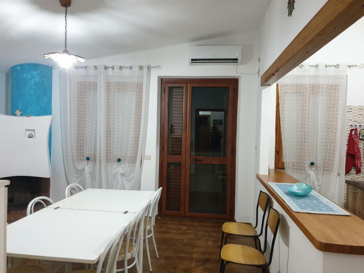 Vila Casa Luciano Cala Gonone Exteriér fotografie